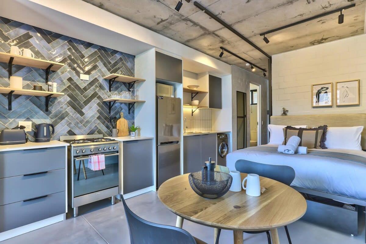 Remote Workers Work From Luxury! Secure, Wifi